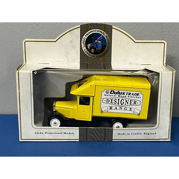 Vintage LLEDO 1935 MORRIS PARCELS VAN DULUX TRADE WOOD FINISH DESIGNER Promo - Picture 1 of 7